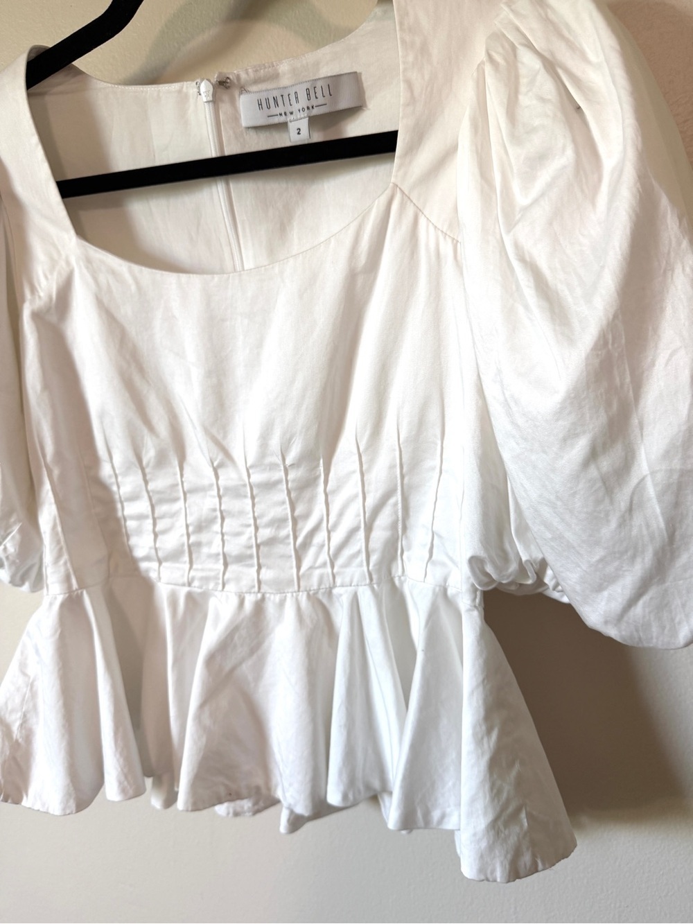 Hunter Bell white Camille puff-sleeve peplum pleated scoop neck top blouse sz 2 - Picture 5 of 7